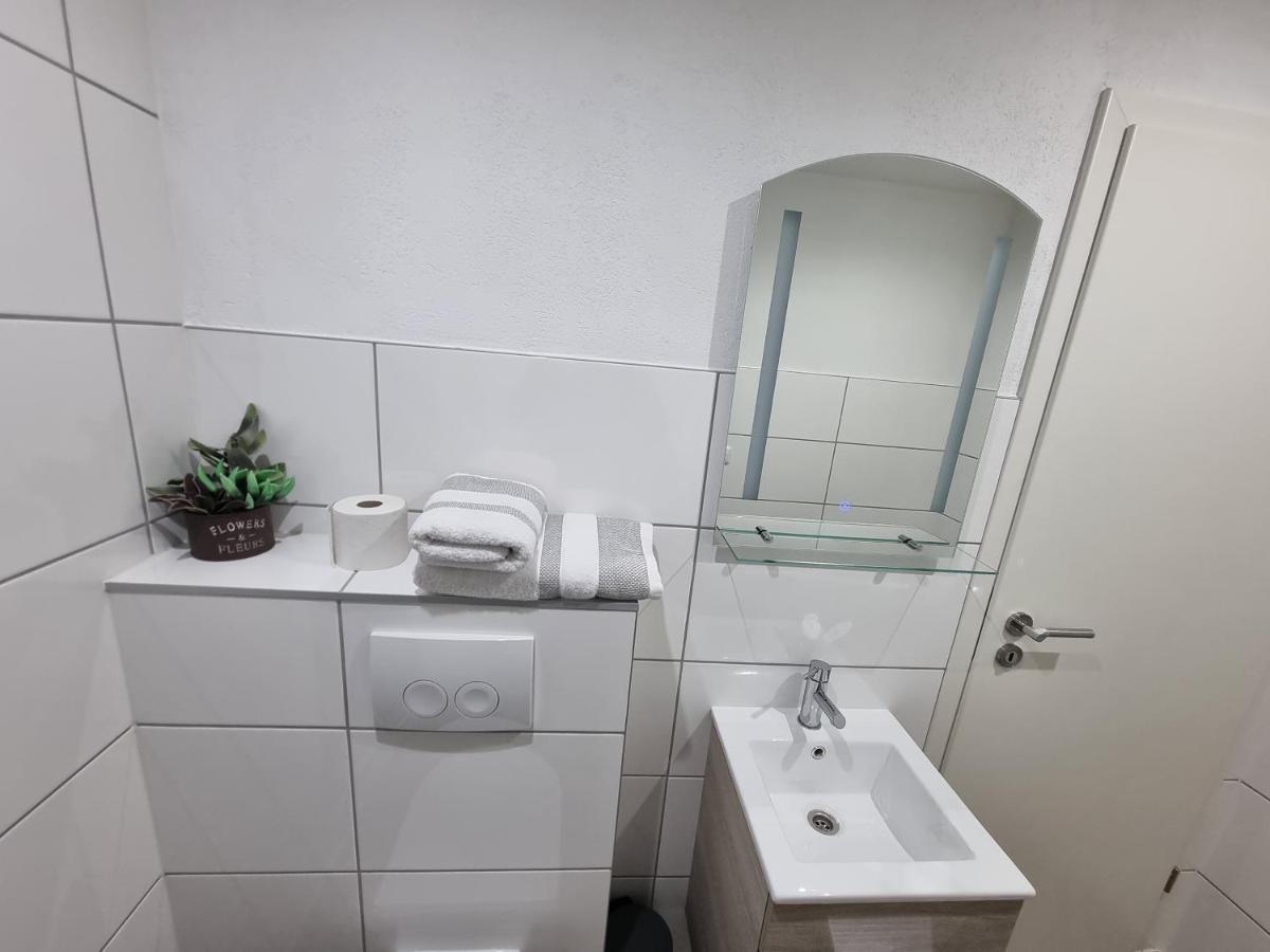 Workershome - Business Apartments - Monteurwohnungen เวิร์ทไฮม์ ภายนอก รูปภาพ