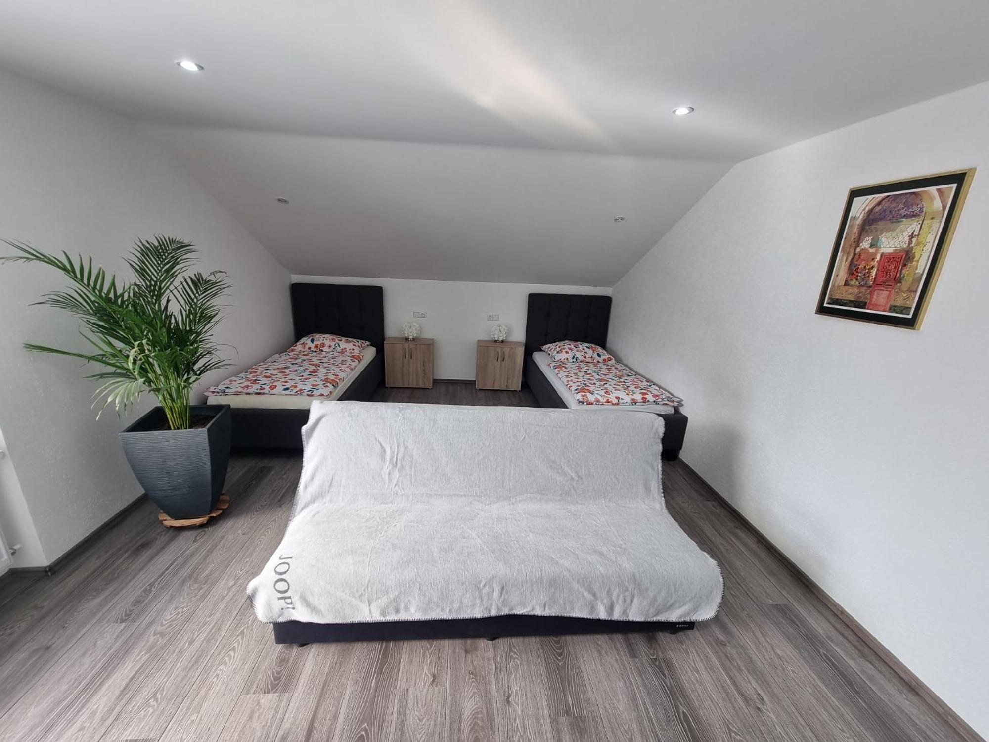 Workershome - Business Apartments - Monteurwohnungen เวิร์ทไฮม์ ห้อง รูปภาพ
